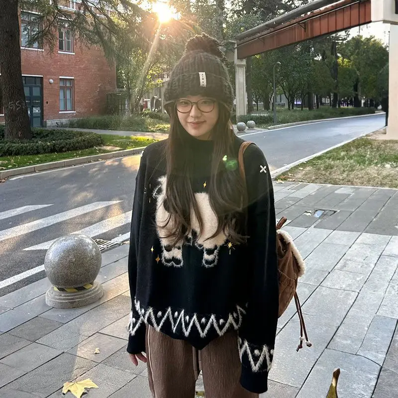 

American Retro Black Sheep Pattern Sweater Women's Loose Knit Top Embroidery Details Cuffs Cozy Pullover Autumn Winter