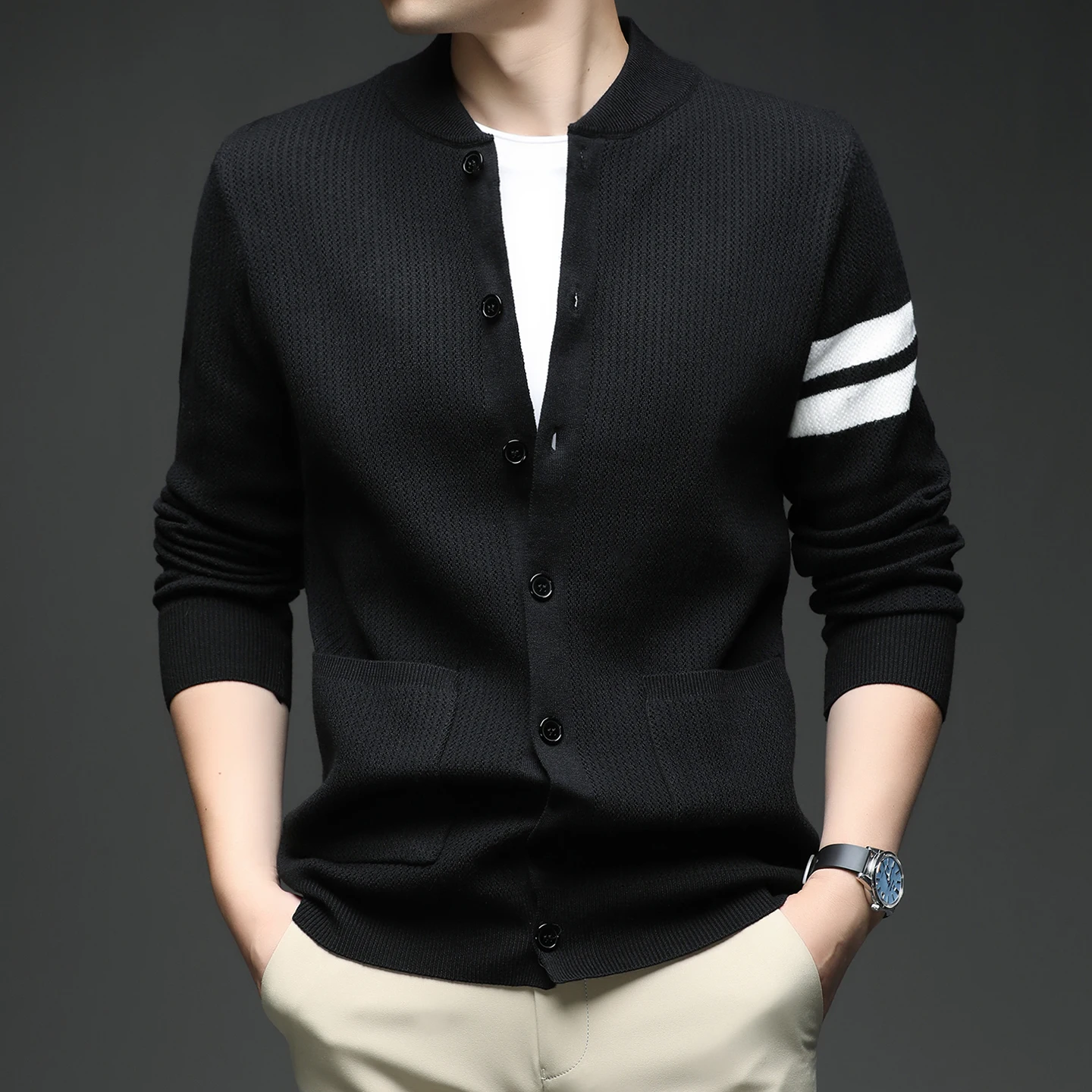 

Luxury brand knit men's button cardigan fashion double stripes simple pocket comfort Korean style casual round neck sweater coat