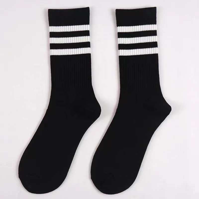 Chaussettes classiques à rayures pour hommes et femmes, 1 paire, bas noirs et blancs pour étudiants de style sportif japonais