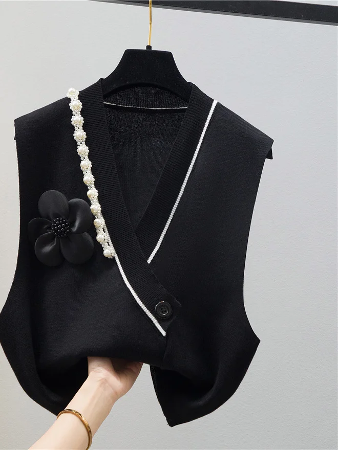 

Spring Autumn New Pearl Flower Knitted Vest Women's V-neck Sweater Layering Trendy Color Commute Style Fashion