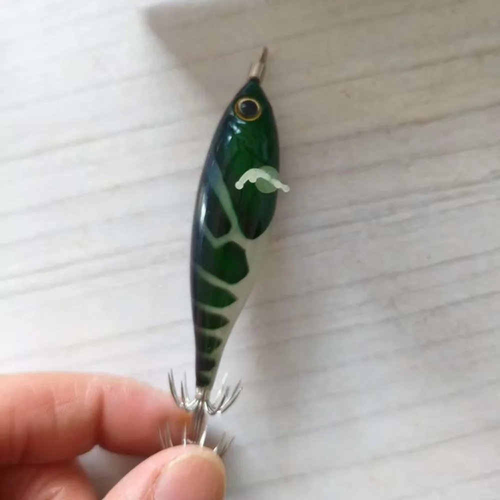 55mm 5.2g Cuttlefish Egi Squid Lure Squid Jig Wood Shrimp Lure Glow Horizontal Shrimp Squid Hook ABS Sea Fishing Hard Bait