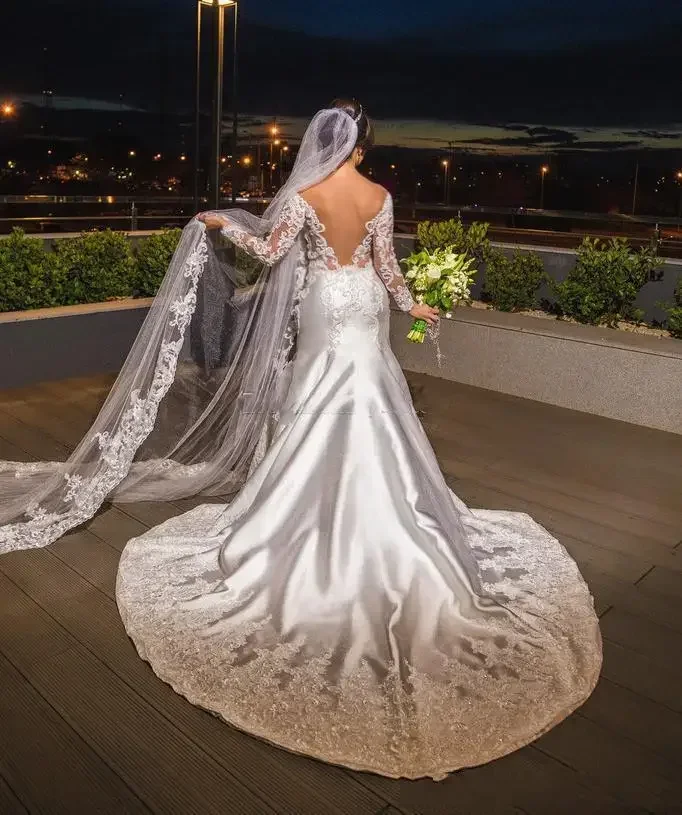 사용자 정의 레이스 아플리케 인어 웨딩 드레스 긴 소매 등이없는 긴 소매 웨딩 드레스 아프리카 베스 티드