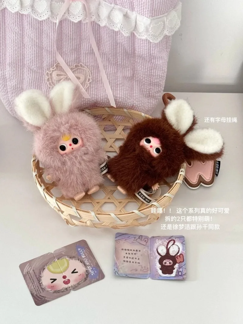 100 % authentische Baby-Drei-Blindbox, Super-Mini-Kaninchen-Serie, Vinyl-Puppe, Plüsch-Insekten-Anhänger, Insektenornamente, süßes Geschenkspielzeug für Mädchen