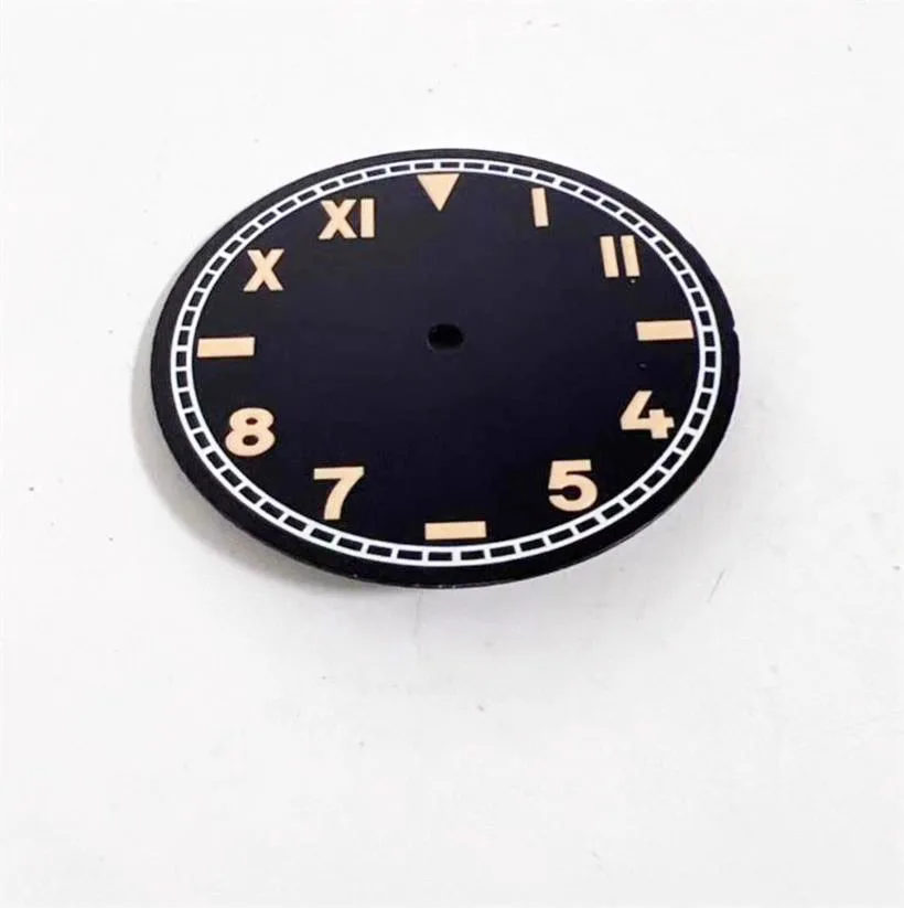 Quadrante dell'orologio da 35 mm Accessori per orologi adatti per il movimento giapponese NH35 NH36 4R35 4R36 4R36 7S26 7S36 Quadrante luminoso verde