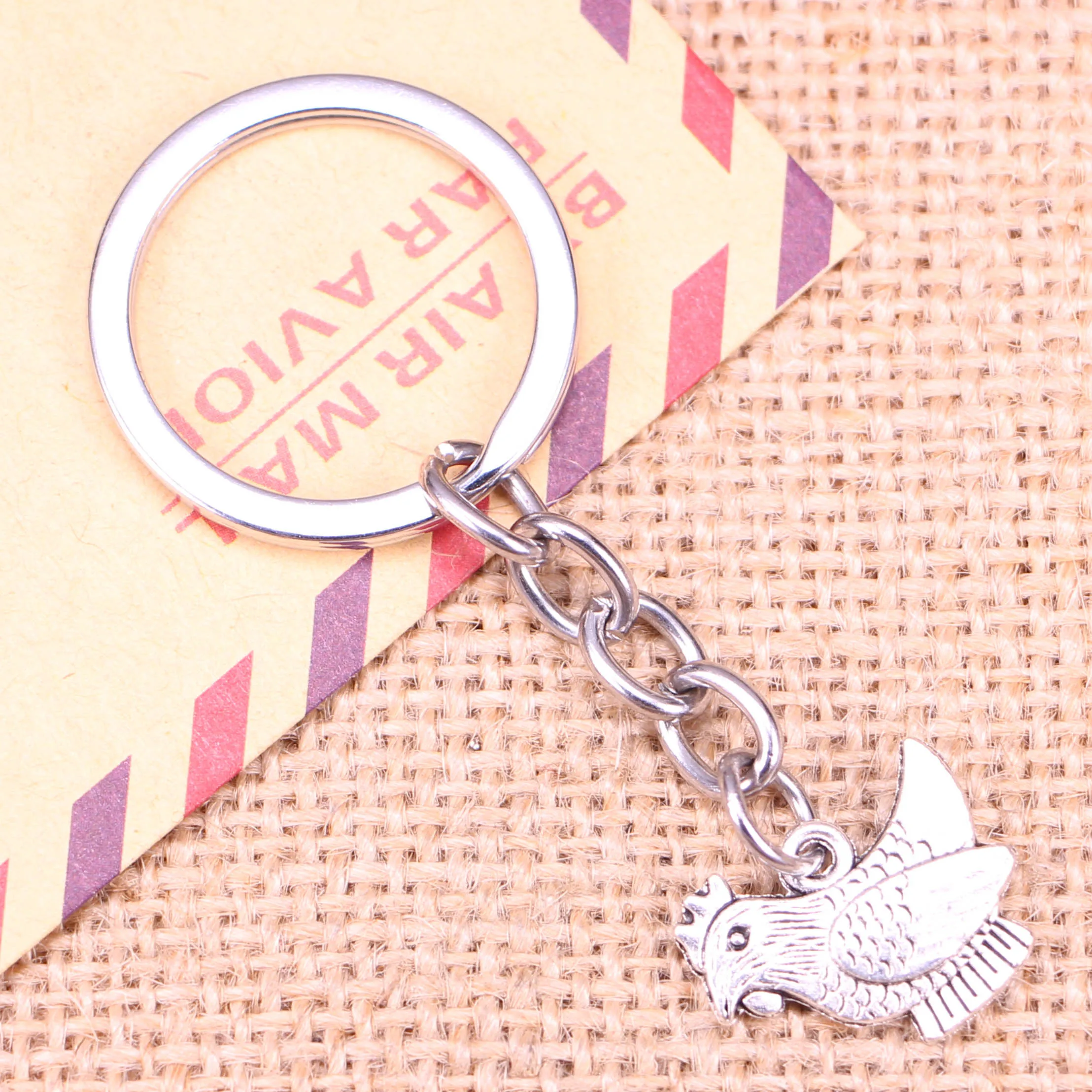 20pcs New Fashion Keychain 19x14mm Cock Chicken Pendants DIY Men Jewelry Car Key Chain Ring Holder Souvenir For Gift