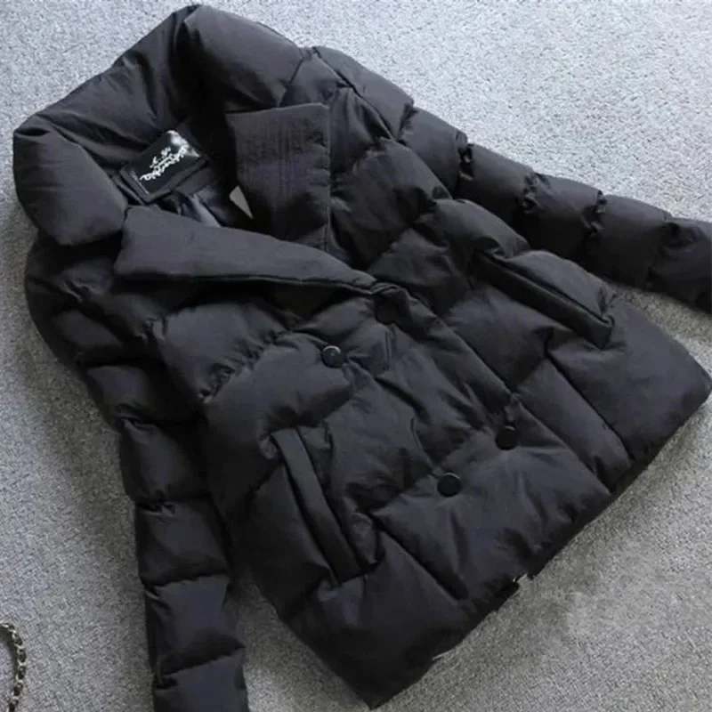 Frauen Unten Baumwolle Jacke Kurzen Mantel Verdicken Oberbekleidung Turndown Kragen Zweireiher Warme Tops Weibliche Dünne Baumwolle Jacke XQ7