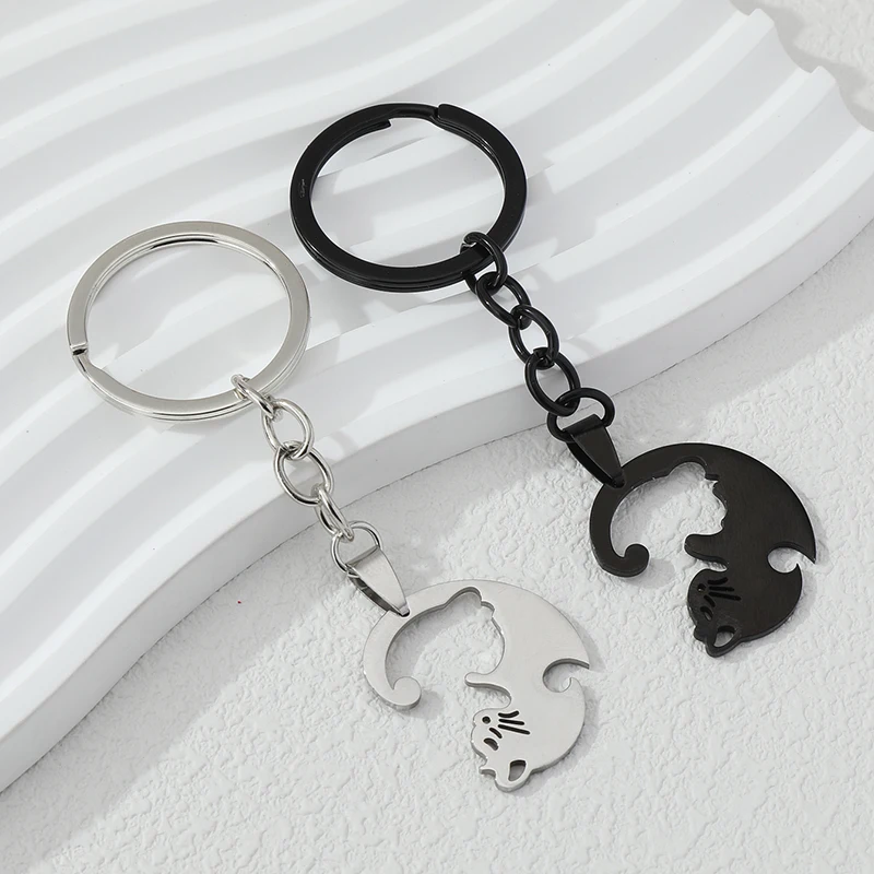 Couple Cat Keychains Puzzle Round Heart  Lover Animal Key Rings Valentine's Day Gift For Women Men Handbag Decoration Jewelry