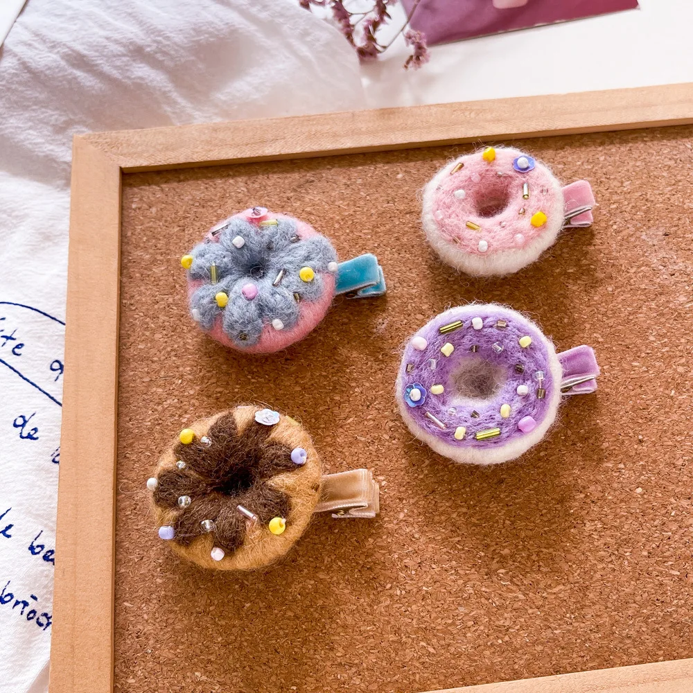 

Cute Girl Duck Beak Clip Headdress New Wool Simulation Donut Children's Hairpin Headwear Girls Kids Hair Accessories