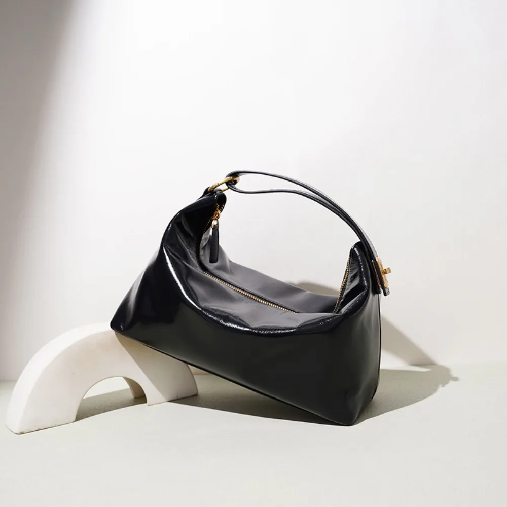 First Layer Oil Wax Cowhide Tote Bag Fashion Women's Simple Versatile Lazy Leather Premium Handheld Commuter Bag