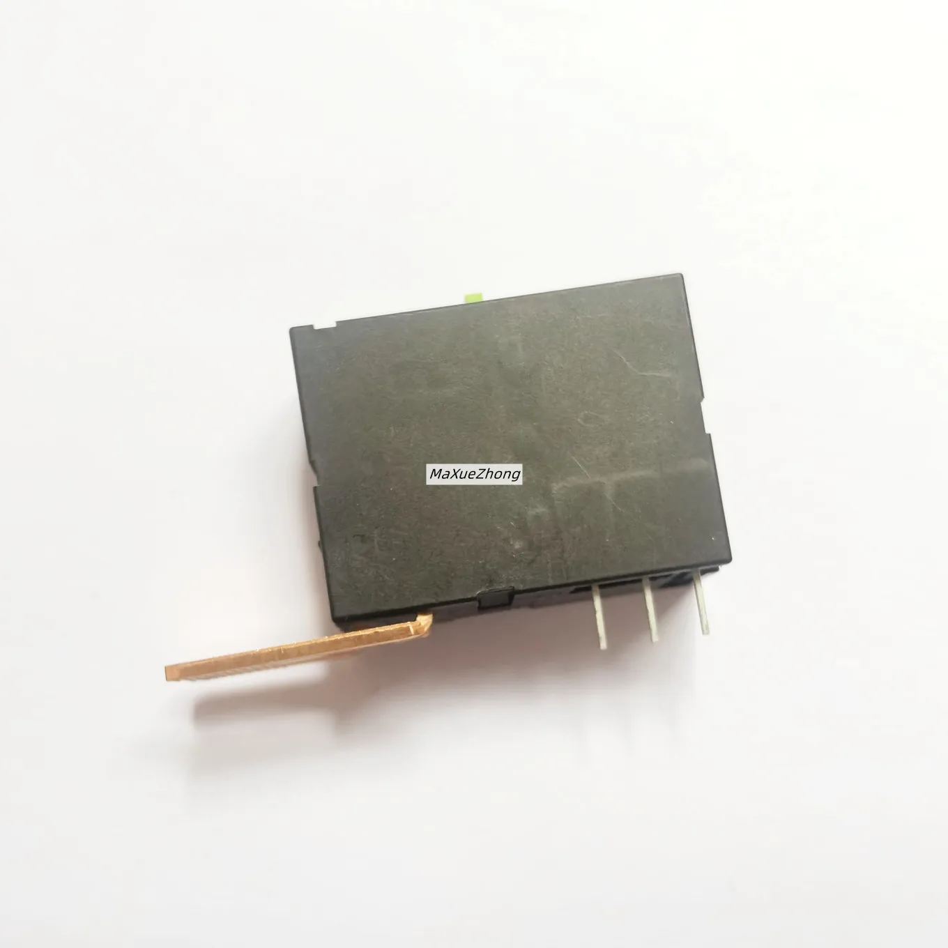 Imagem -02 - Relé Original do Poder 100 Novo 704m-r1a-b035 10.5vdc 35r 35r 40a 704m-r1a-b011 6vdc 11r 11r 40a 250v