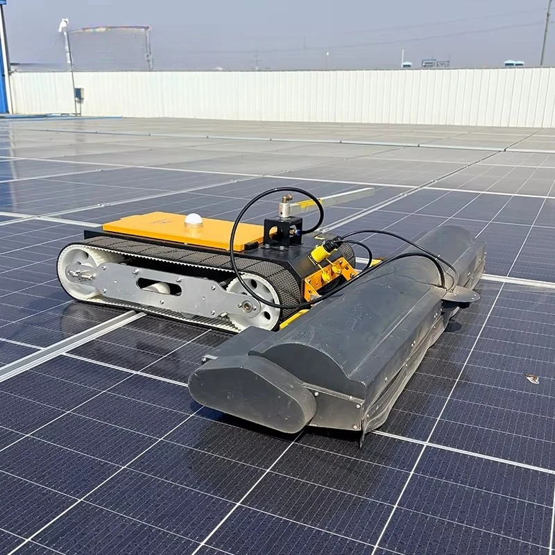 High Performance Remote-Controlled Solar Panel Cleaning Robot Achieving High Panel Cleaning Machine For  Solar Power Station