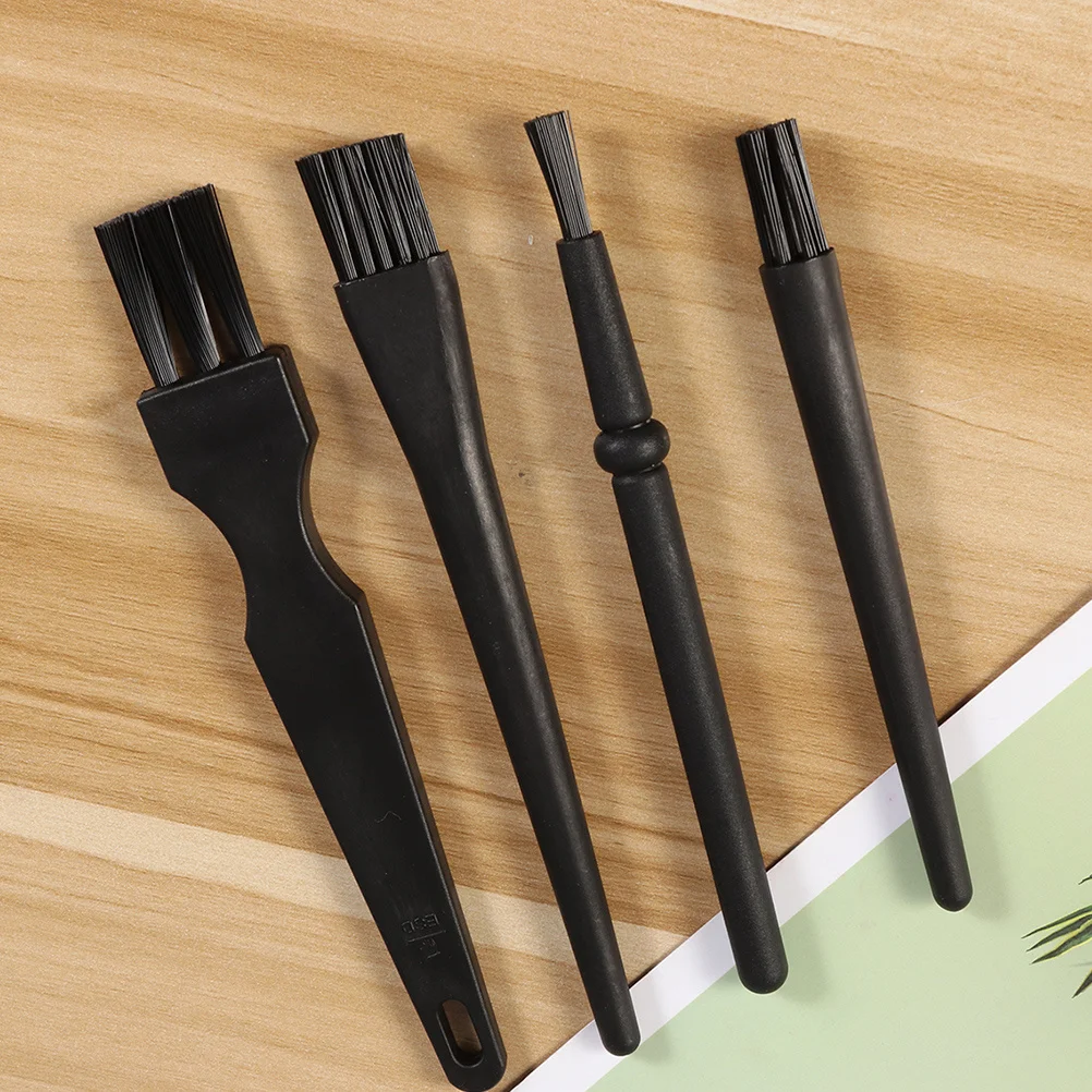 مجموعة فرش مضادة للكهرباء الساكنة مكونة من 11 قطعة من البلاستيك الفاخر صغيرة الحجم وخفيفة الوزن لتنظيف المساحات التي يصعب الوصول إلى لوحة مفاتيح وحدة المعالجة المركزية للهاتف