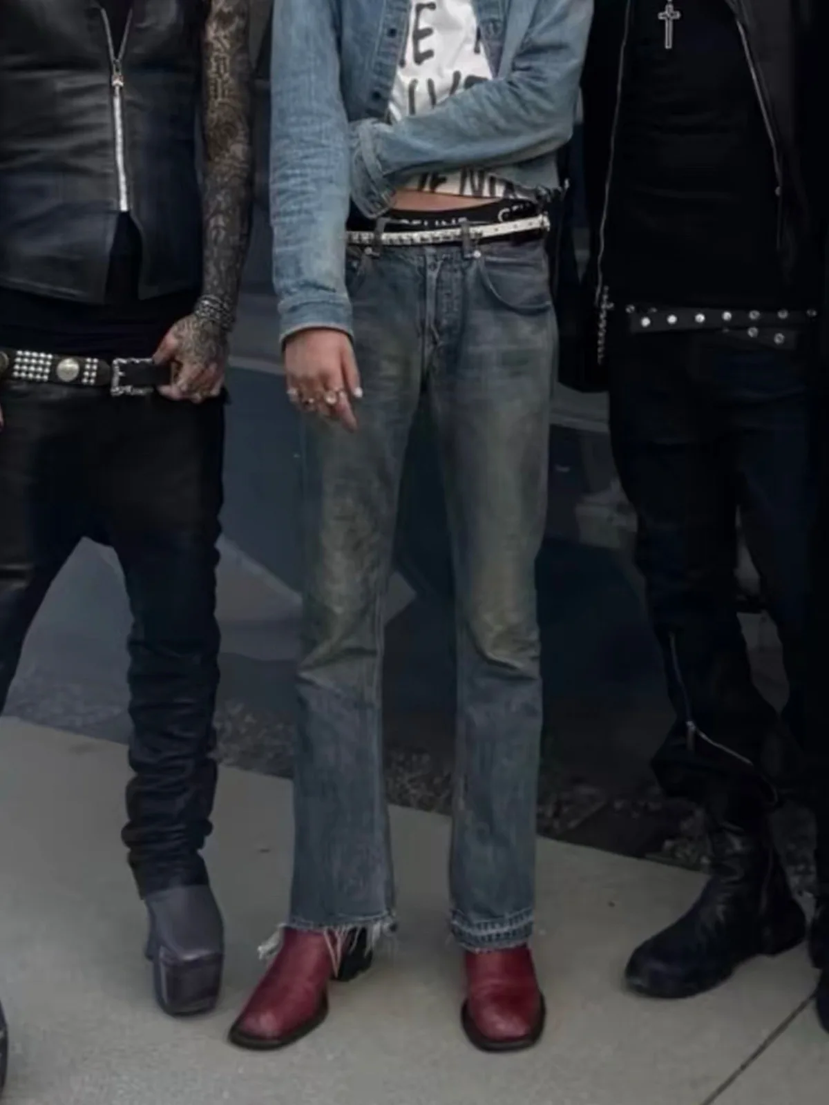 MIJKO Jeans Destruction Distressed Jean FJ075