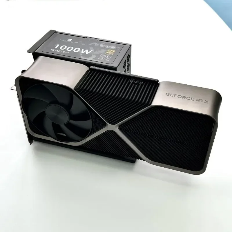 Graphics card external with bracket USB4 to PCIe4.0x4 docking station compatible with Raiden