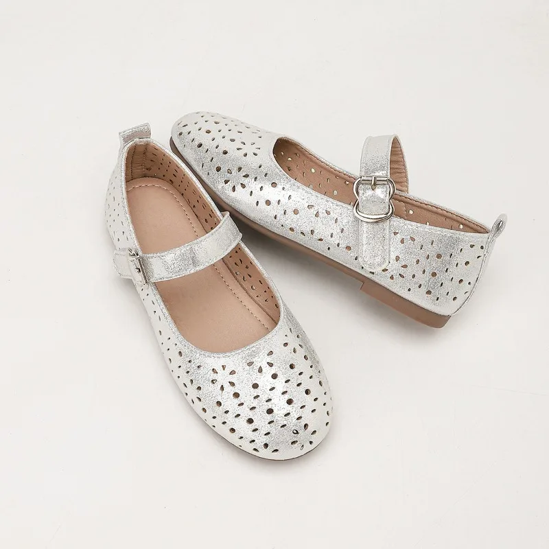 Girl Dresses Casual Shoes New Hollow-out Kids Leather Shoes Perform Non-slip Daily Wear Flats Children Princess Mary Jane Shoes