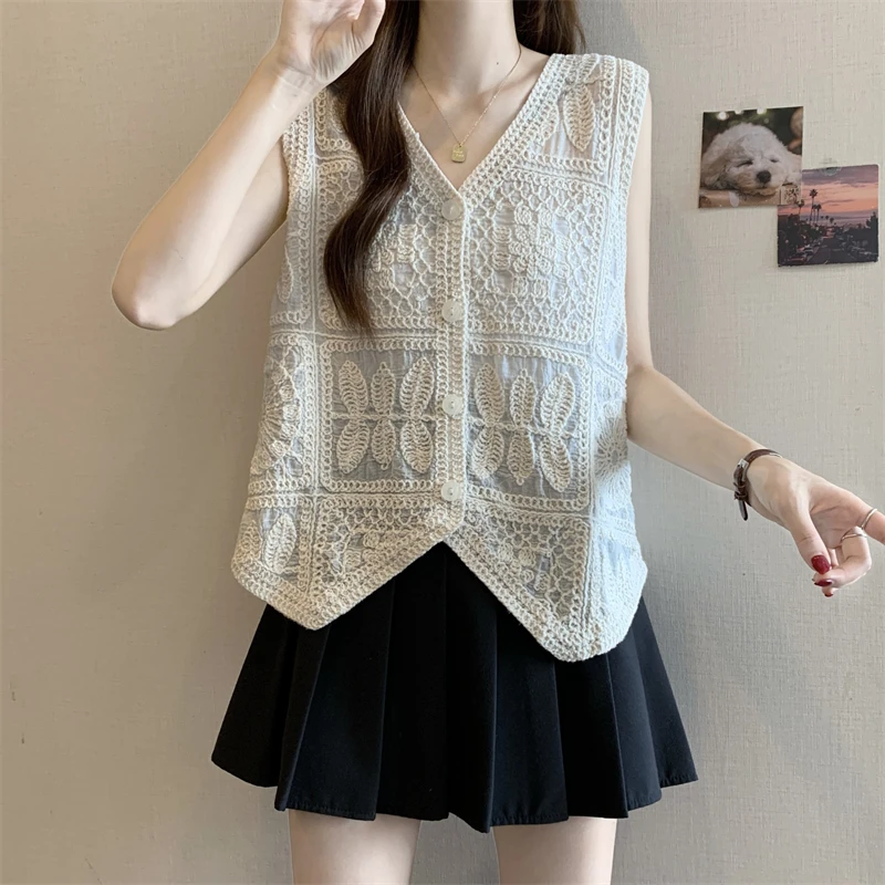 Pure Color Embroidered Vest Top Layering Thin V-Neck Women's Fashion Outerwear Loose Fit Single Button Spring Season