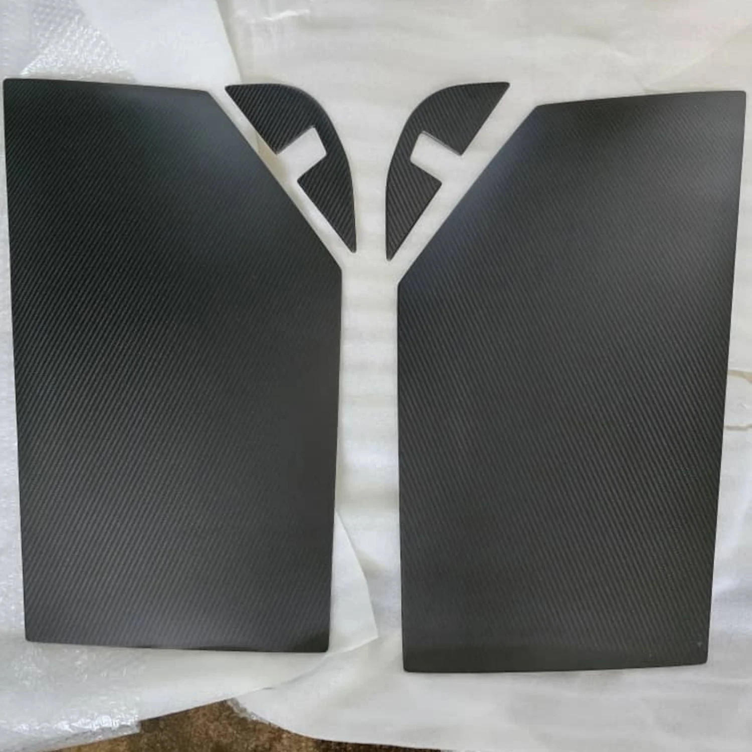 

Original best-selling dry carbon roof for McLaren 720S roof covers