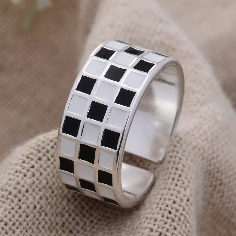 Elegant Black & White Checkerboard Platinum Plated Unisex Ring Jewelry For Women Men Birthday Gifts Never Fade