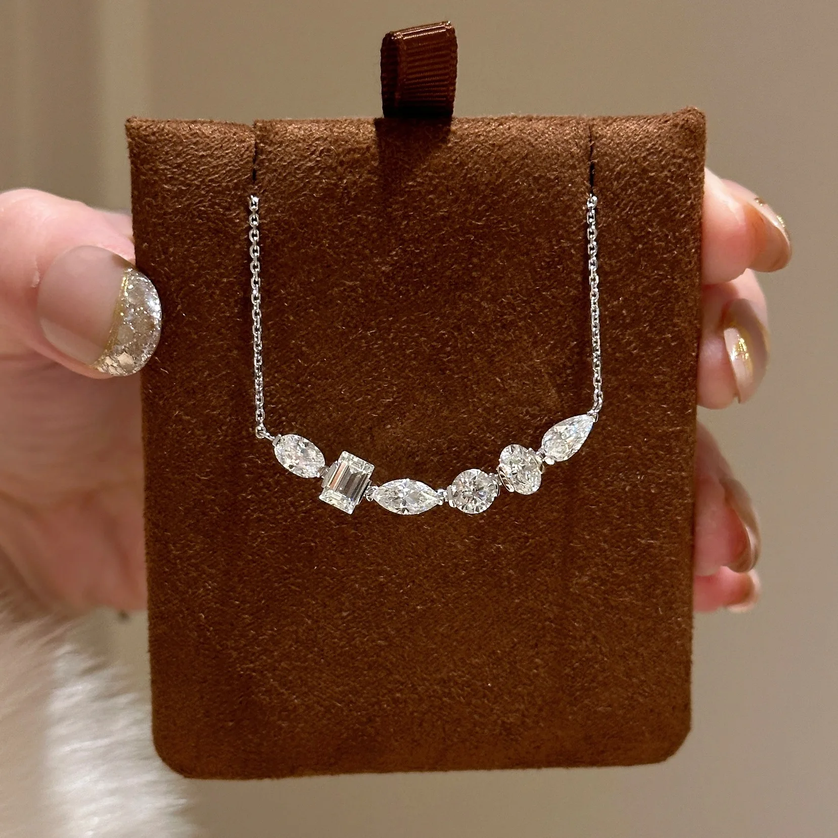 Smile brilliant special-shaped necklace luxury exquisite lady summer sparkling simple clavicle chain