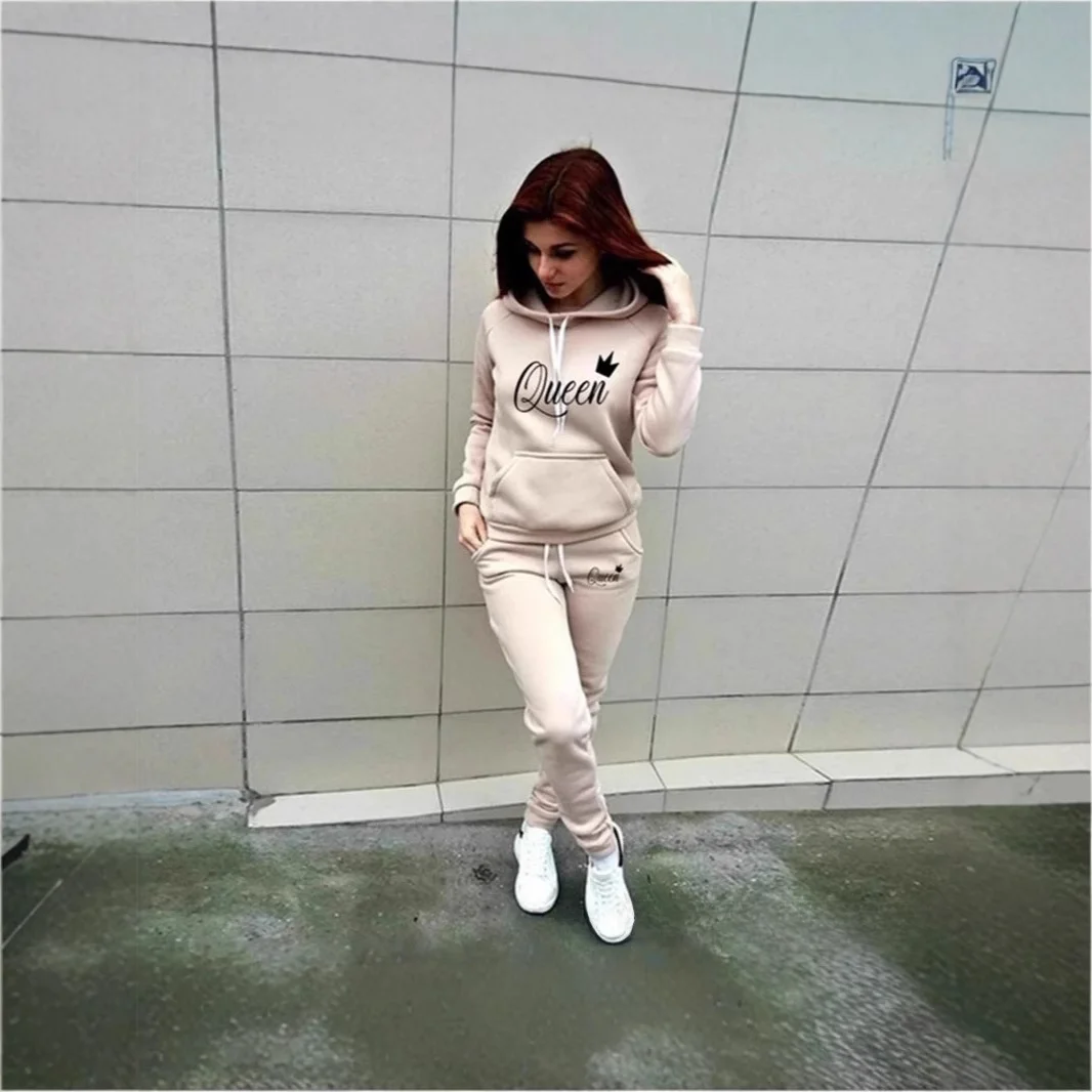 طقم سويت شيرت نسائي كاجوال بقلنسوة بقصة ضيقة مطبوعة ملابس الشارع للخريف والشتاء موضة شعار الملكة مخصص بأكمام طويلة