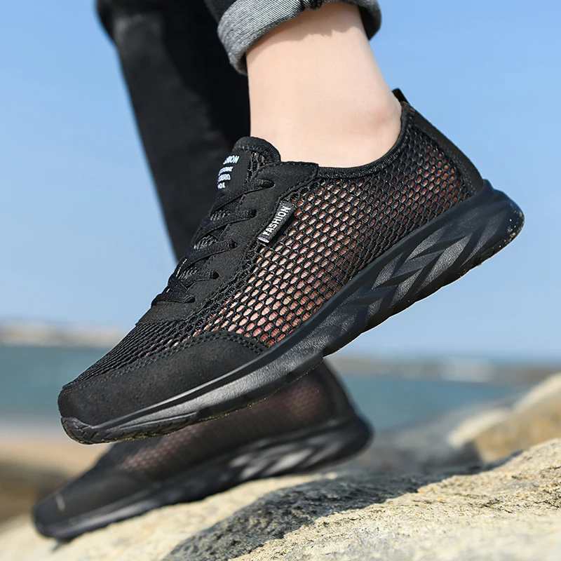 2023 Mesh Men casual shoes Summer Breathable Sneakers Comfortable Lightweight Walking Footwear Male Running Sport Shoes