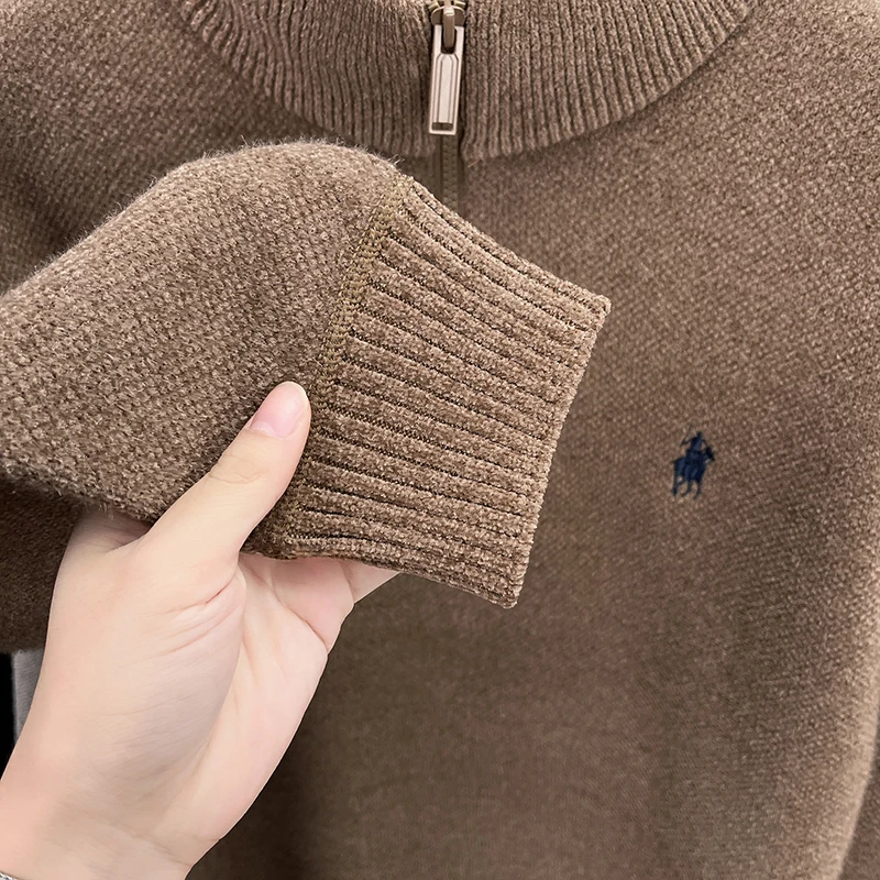 Luxusmarke Herrenpullover Winter Neu Verdickter Warmer Rollkragenpullover Mode Klassischer Paul Pony Bestickter Samt-Strickpullover – Detail 23