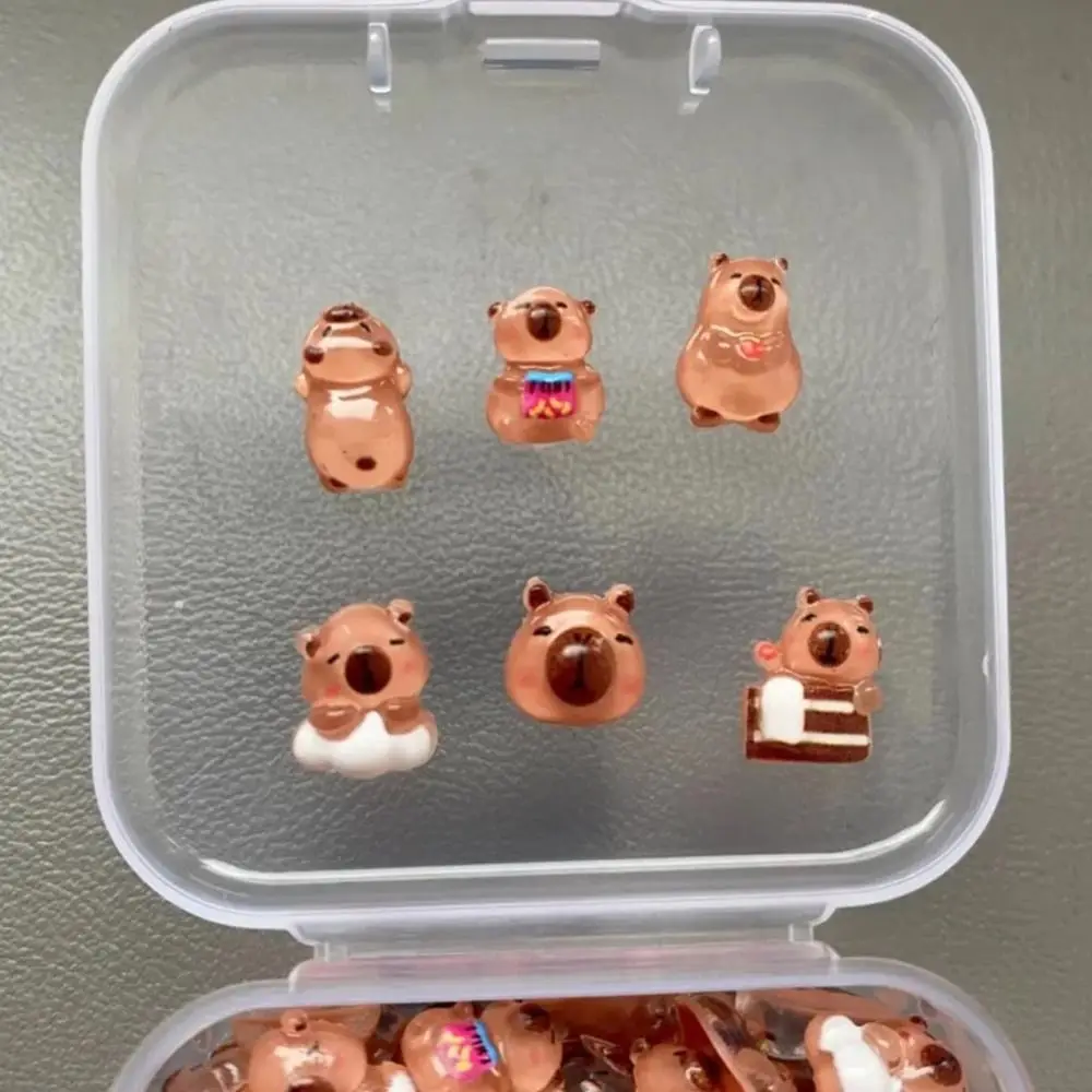 100 pcs Mini Size Mini Capybara Miniatures Cute Design Cartoon Style Capybara Doll Ornaments Creative Accessories