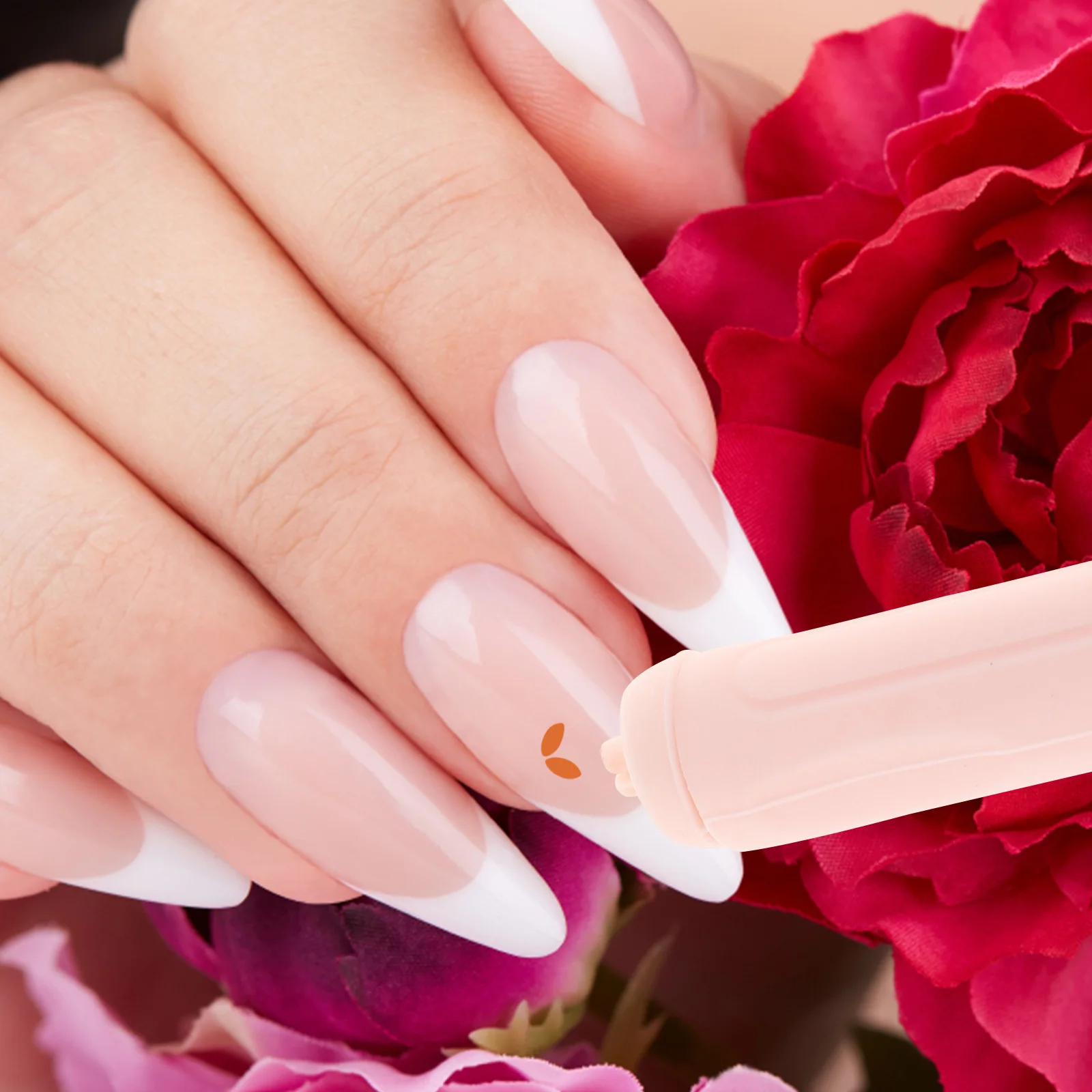 Zestaw do zdobienia paznokci: silikonowe stemple do paznokci, naklejki, narzędzia do francuskiego manicure, płyta do stemplowania, pisak do paznokci DIY.