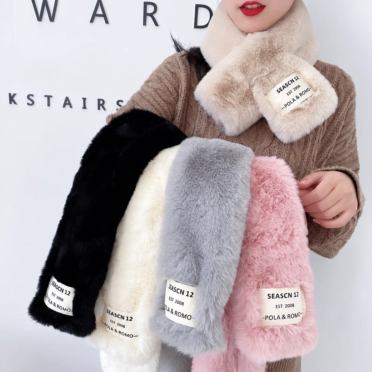 Pull Through Scarf Plush Letter Patch Scarf Adult Scarf Pull Through Faux Fur Neck Warmer For Puffer Jackets Shopping Coats