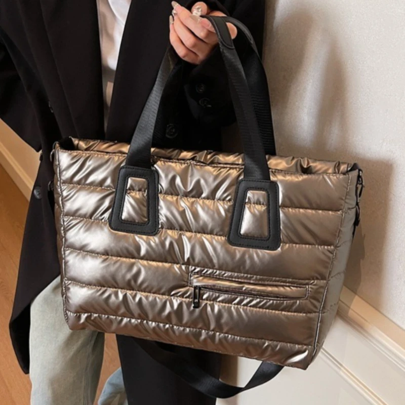 

Большая вместительная повседневная женская сумка-пуховик из хлопка, осенне-зимняя универсальная сумка через плечо, новинка 2026 года, сумка-тоут для поездок на работу, дамская сумочка