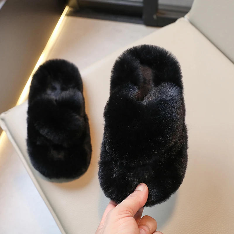 Fur Slides Slippers For Kids Furry Children Fur Slippers Cross Strap Flip Flops Baby Sandals Girls Women Family Shoes pantuflas