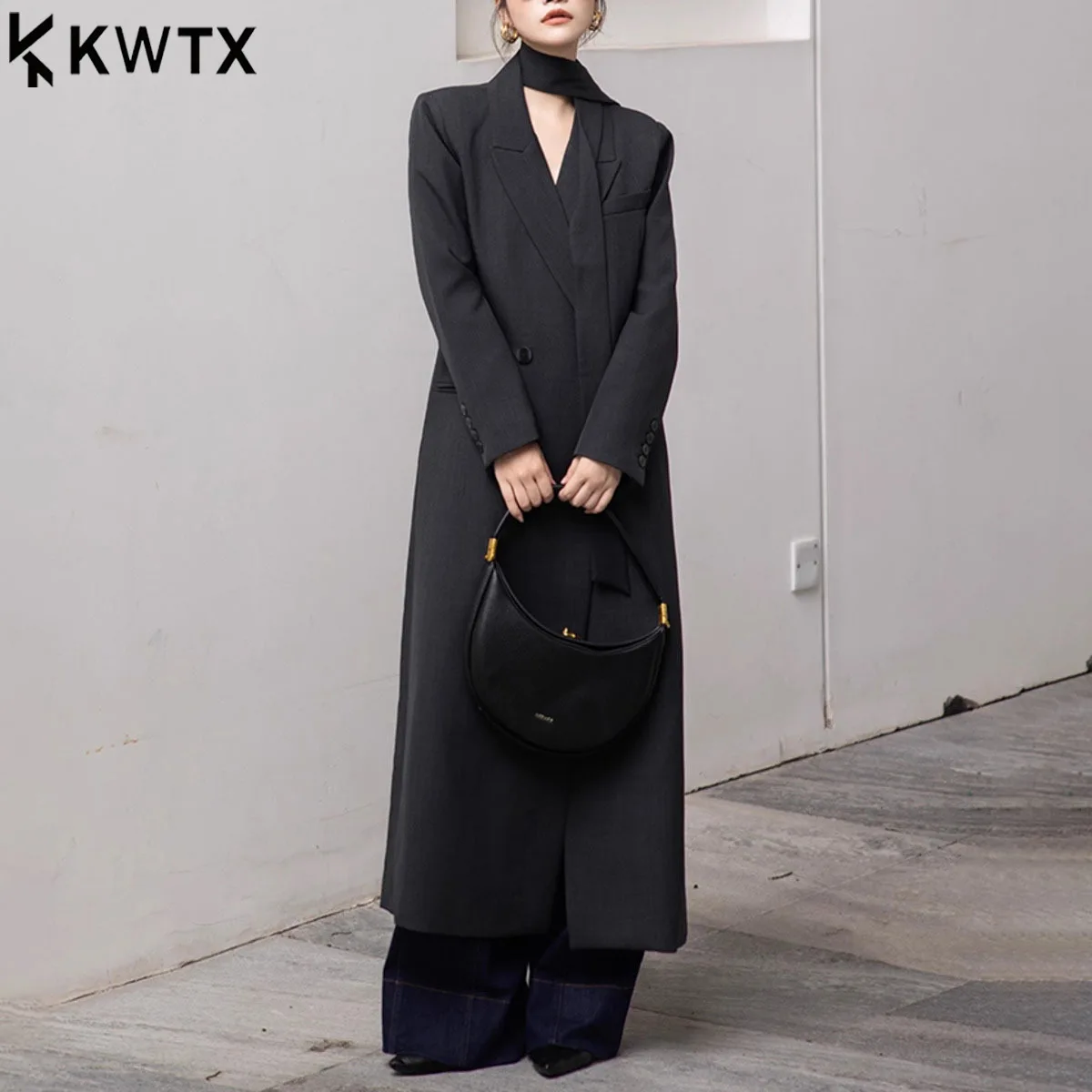 

KWTX женский 2729, двубортный длинный плащ с поясом, винтажные карманы, элегантный минималистичный высококачественный повседневный однотонный плащ