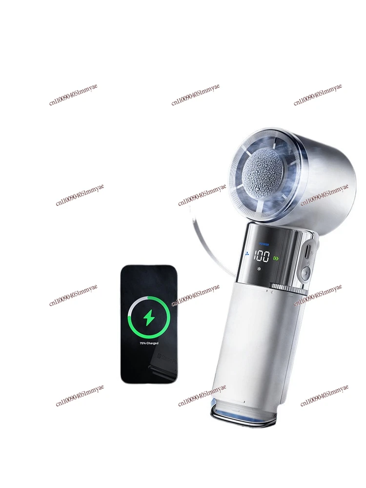 

Hold a small fan, ultra-high-speed cooling, small silent silent, mini portable portable cooling artifact, charging outdoor