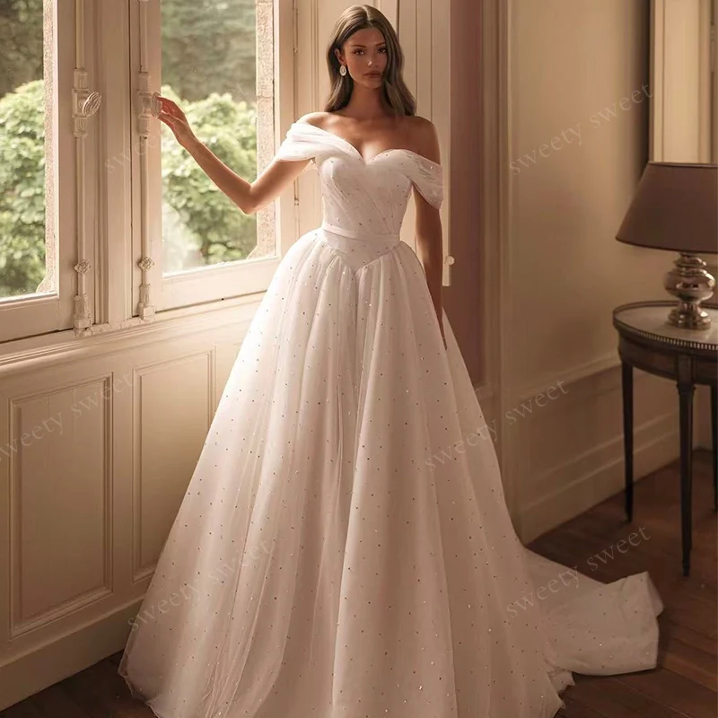 Graceful Wedding Dresses Satin With Pearls A-Line Ball Gown Sleeveless Boat Neck Customized Bride Dress Button Robe MariéE Satin