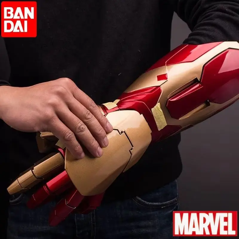 New Hot Mk43 Avengers Marvel 1:1 Iron Man Glowing Arm Gloves Cosplay Performance Props Wearable Figure Toys Gifts