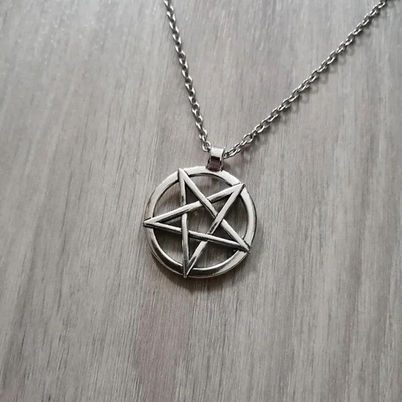 New Fashion Necklace Punk Star Pentagram Pendants Short Long Women Men Colar Gift Jewelry Choker for Women Men Gift