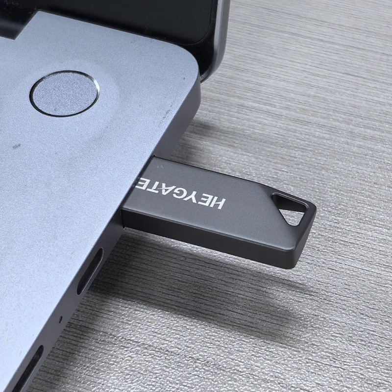 Картина 3: USB-флеш-накопитель HEYGATE Metal 128 ГБ, 64 ГБ, 32 ГБ, 16 ГБ, 8 ГБ для ПК, ноутбуков, автомобилей, телевизоров. Быстрый, простой в использовании, миниатюрный флеш-диск.