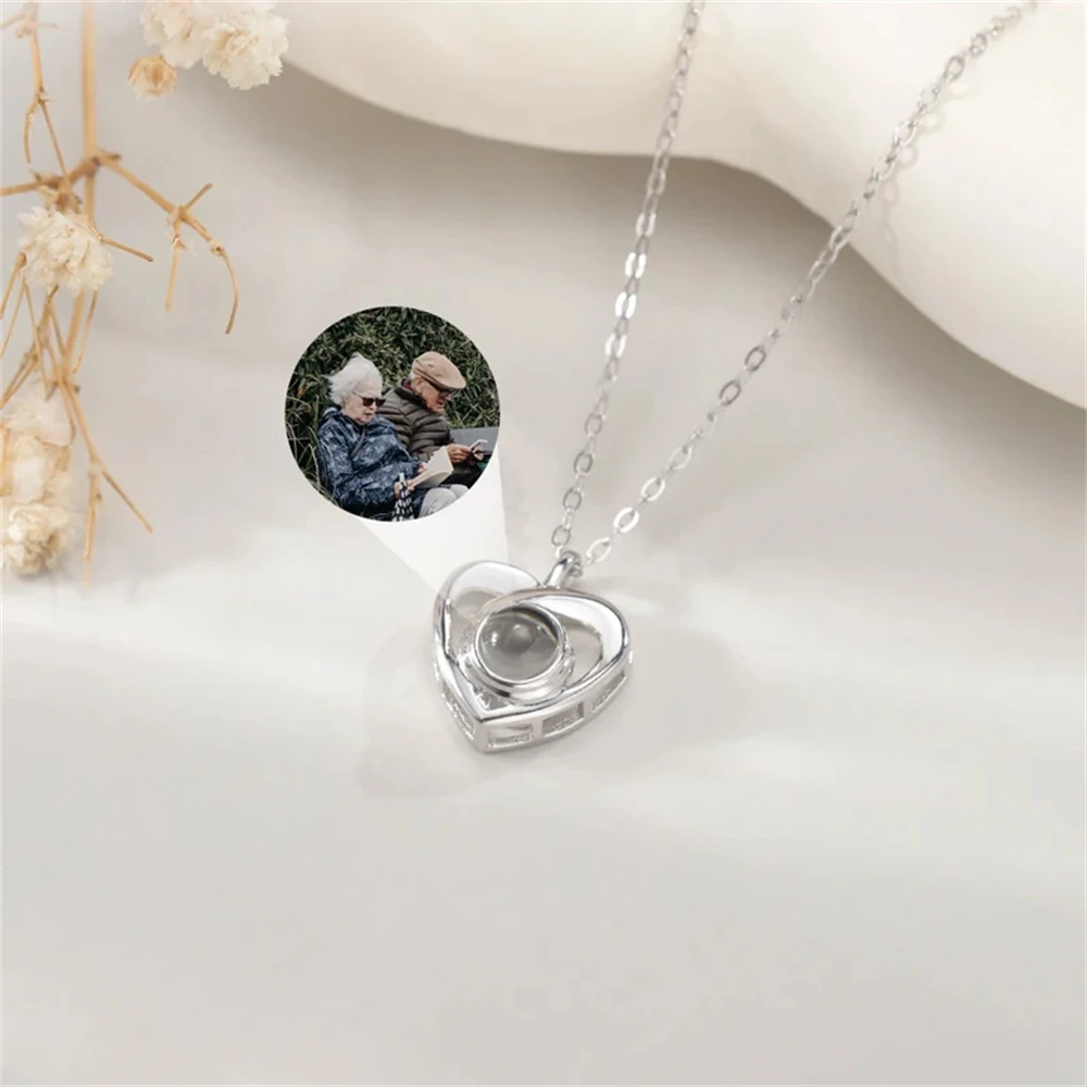 

Heart Choker Personalized Projection Photo Custom Picture Necklaces for Women Custom Memorial Jewelry Christmas Gift