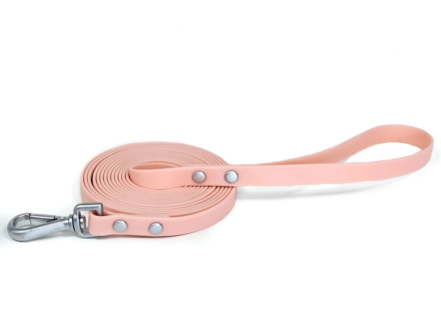 Nietenbesetzte PVC-Hundeleine, wasserdicht, strapazierfähig, Outdoor-Hundeleine, modische Hundeleine für alle Hunderassen