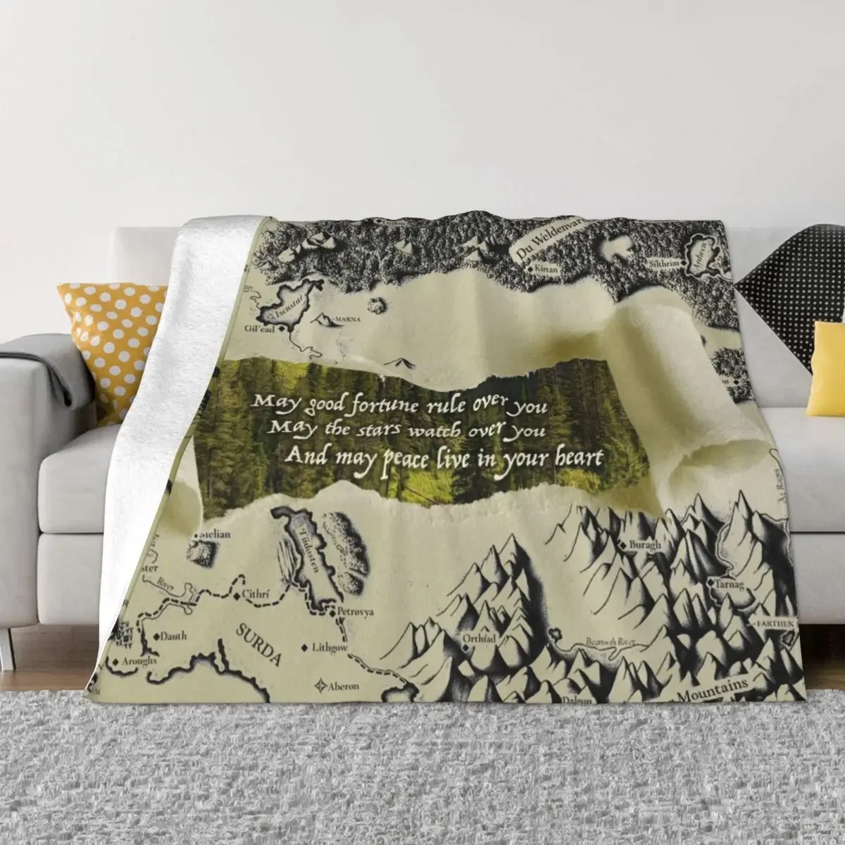 Eragon Greeting Throw Blanket Polar Retros Blankets