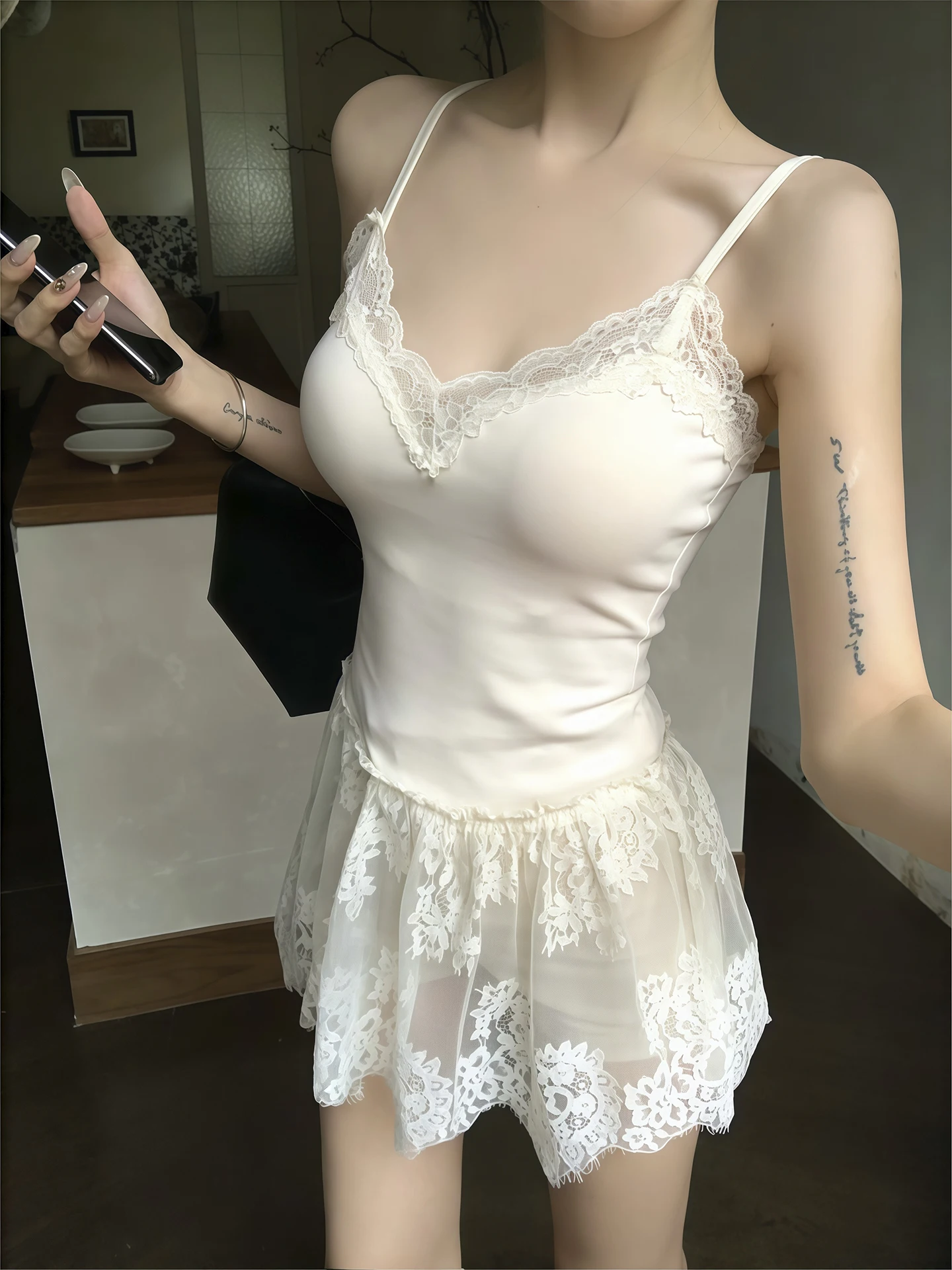 

Сексуальный кружевной укороченный топ, свитер Dr Boting Csole, нижнее белье Ci Commuting Sle для женщин 25-29 лет, Svel