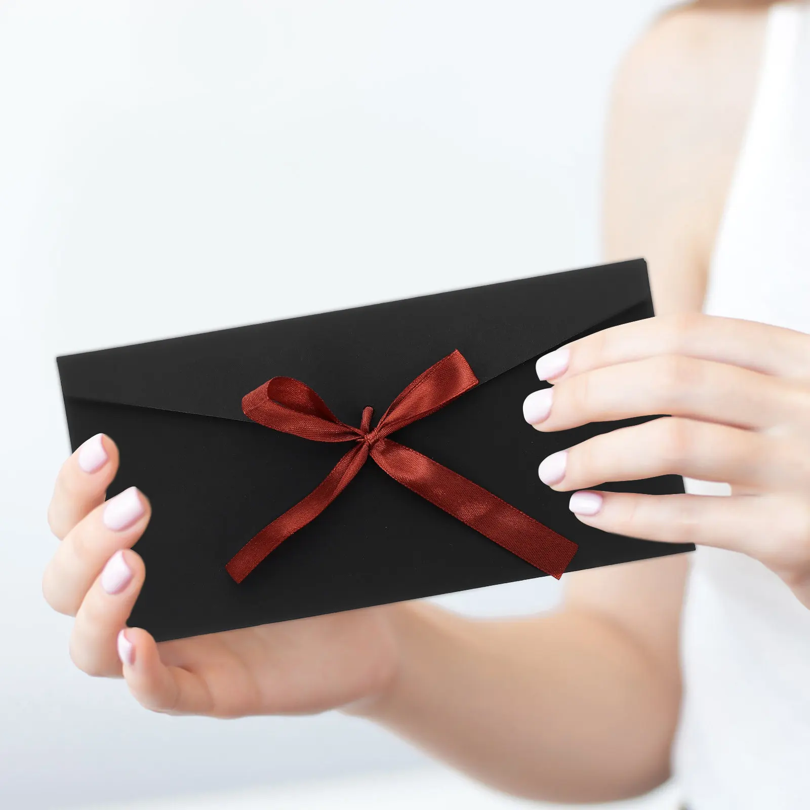 

10Pcs Vintage Style Kraft Invitation Envelope Bowknot Gift Envelope Elegant Letter Packing Cover Festival Gift Card Envelopes