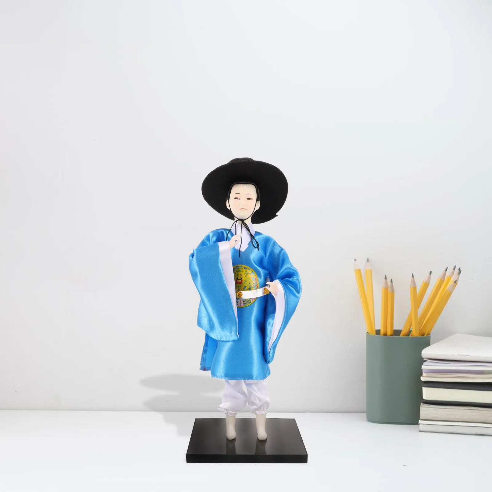 

Traditional Korean Figure Handmade Decorative Statue Vibrant Colors Fine Craftsmanship Fade Resistant Desktop Display