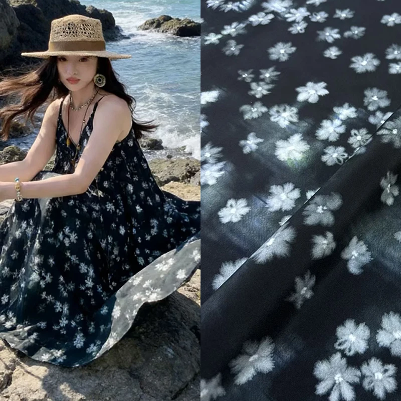 White Floral Printed 18MM Blue Silk Crepe de Chine Fabric for Summer Dress Pants Four-season Pajamas DIY Sewing Material R7124