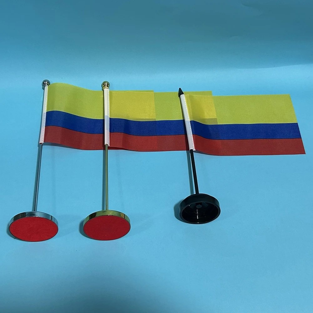 SKY FLAG Office Desk Flag of Colombia Flag 14x21cm Polyester Colombia National Flag Desk Ornaments Flags