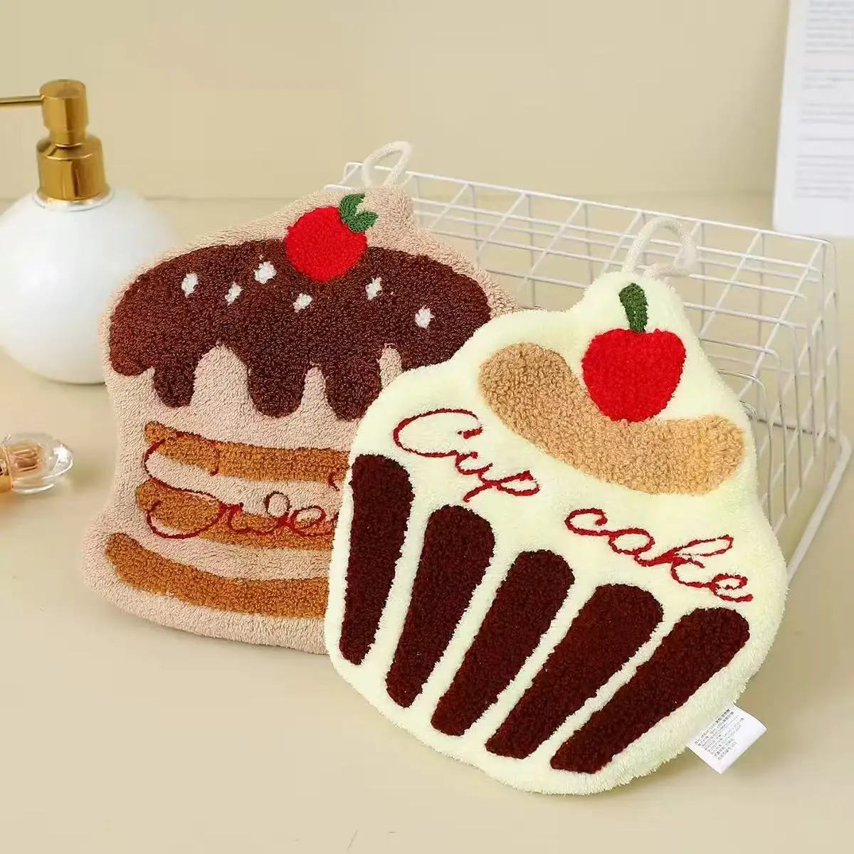 Coral Fleece Hand Towel Cherry Cake, Super Absorbent Hanging Kitchen Towel for Hands Dishes Surfaces Quick-Dry Odor-Resistant