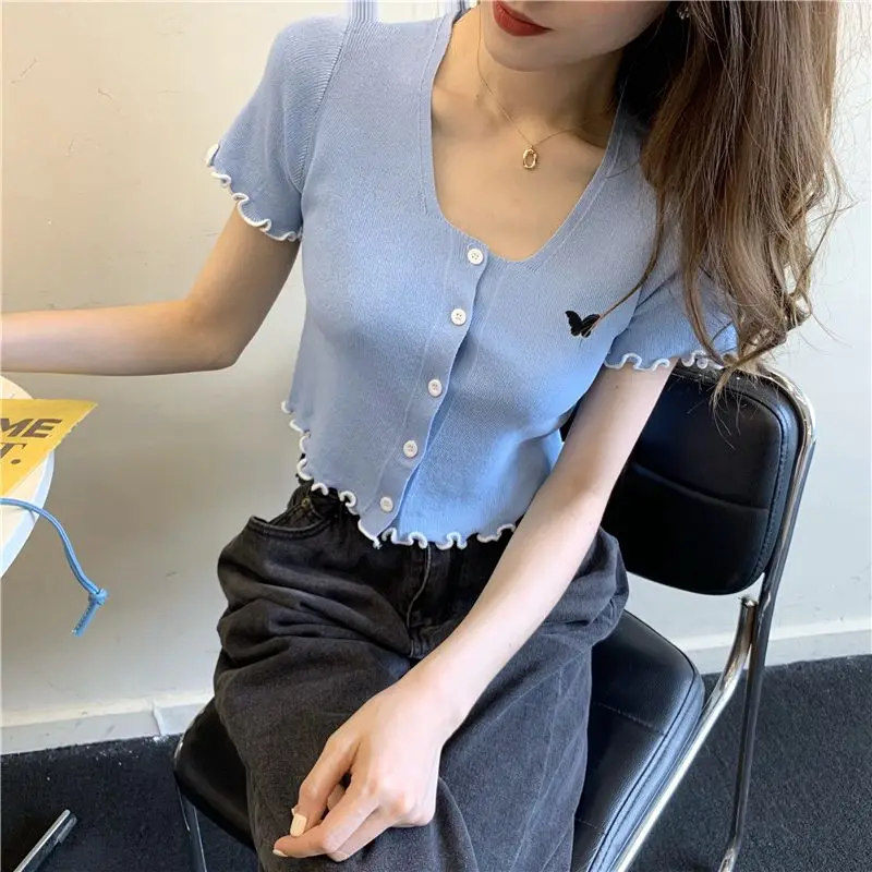 New Simplicity Embroidered O-neck Short Sleeve Crop Top Female Casual Sweet Young Style Top Tee Women Clothes Summer Slim Tops