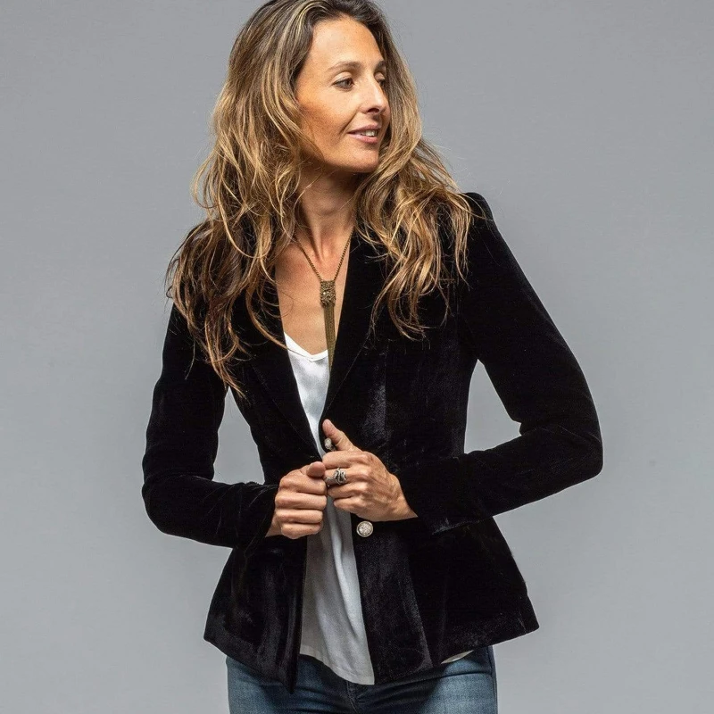 

Женский демисезонный пиджак с длинным рукавом, бархатный, с карманами, в стиле ретро, комфортный, повседневный, модный, мягкий, универсальный, приталенный