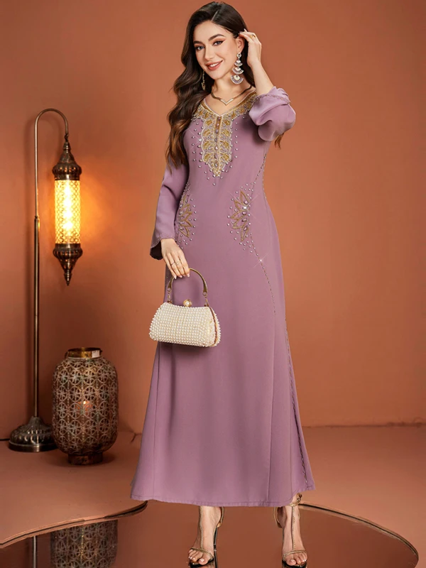 

Elegant Long Dress Southeast Asian Style Hand-sewn Heavy-duty Slimming Gown Fashionable Midi Dress for Party And Wedding