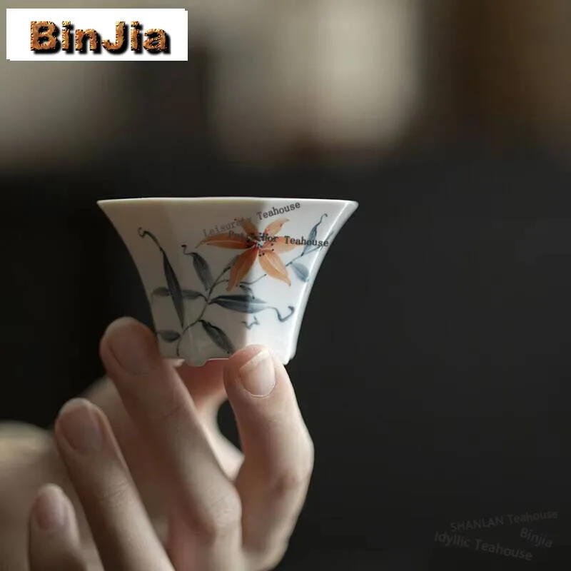 

2pc/set Plant Ash Handmade Master Cup Household Handpainted Flower Mouth Teacup Elegant Tea Cup Meditation Tea Bowl Cafes 25ml